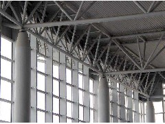 钢结构厂房提高安装精度的方法
